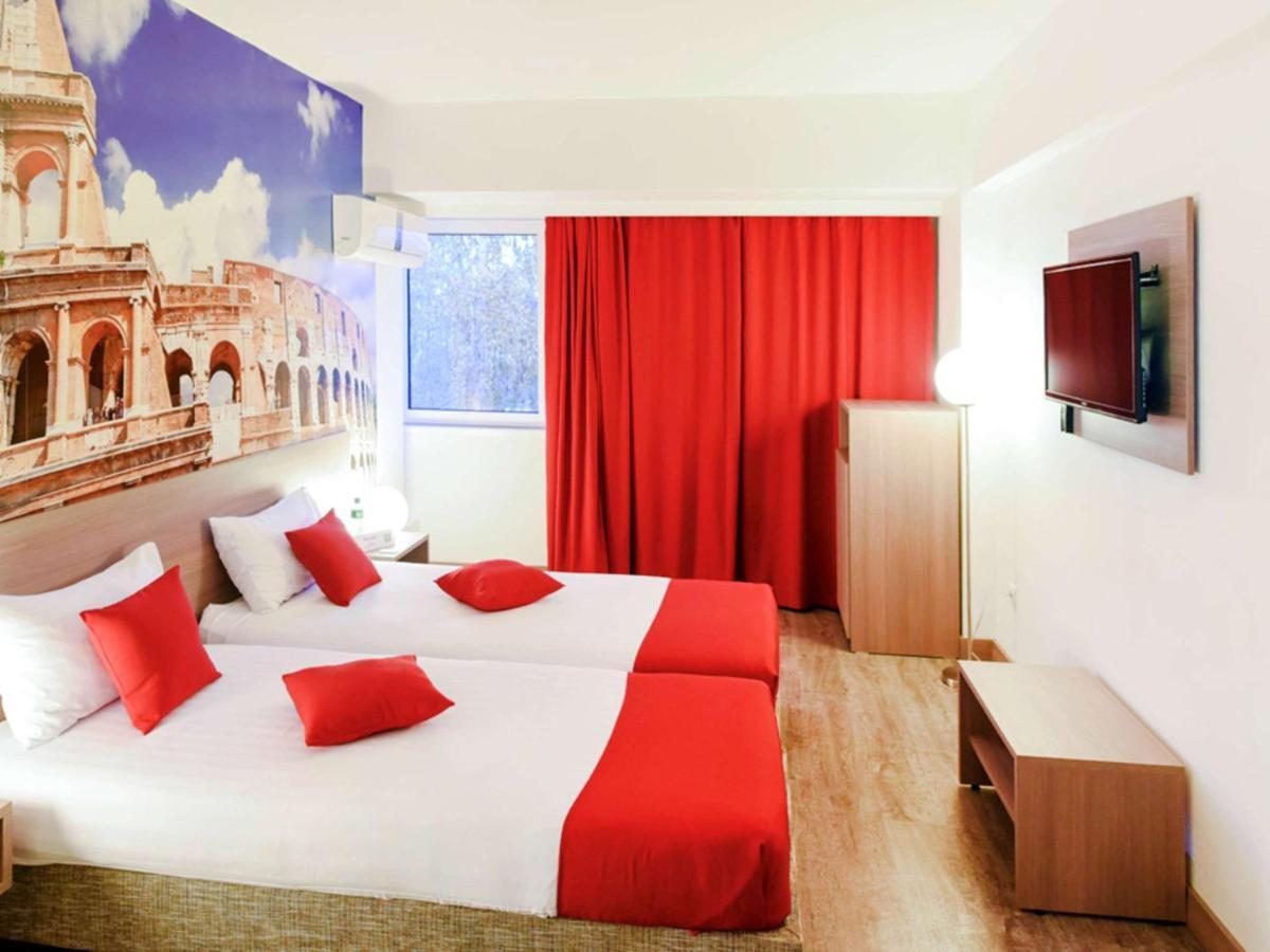 Ibis Styles Skopje Hotel ภายนอก รูปภาพ